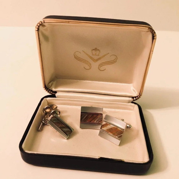 Vintage  Cuff Links Tie Clip and Lapel Pin and Chain - Picture 14 of 16